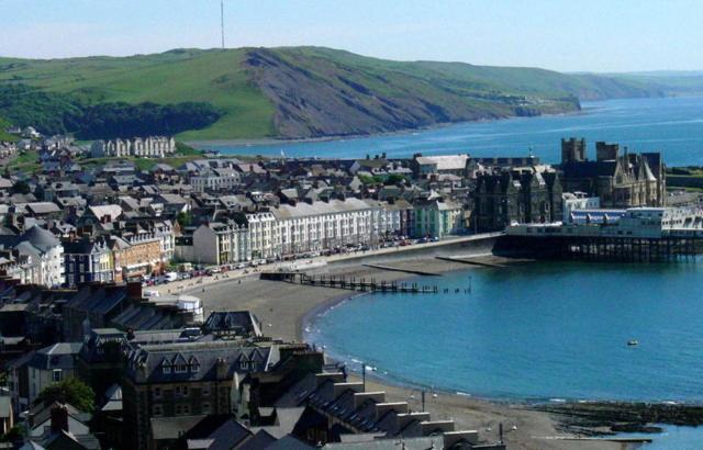 Sea Viev Static Caravan In Clarach Bay Holiday Village Aberystwyth Exterior foto