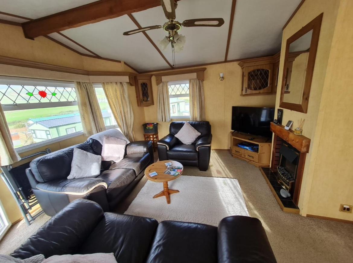 Spacious Luxury Escape With Sea Views And Pet Friendly At Clarach Bay Aberystwyth Exterior foto