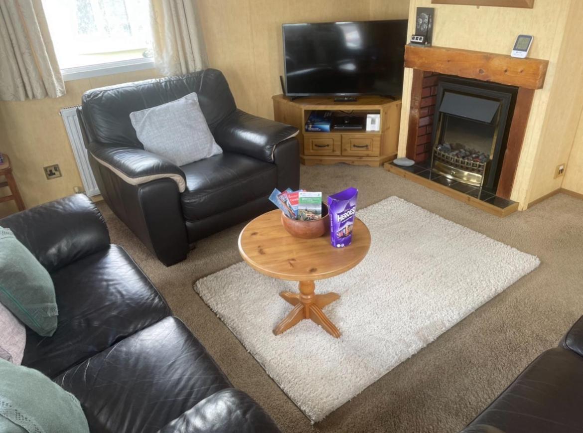 Spacious Luxury Escape With Sea Views And Pet Friendly At Clarach Bay Aberystwyth Exterior foto